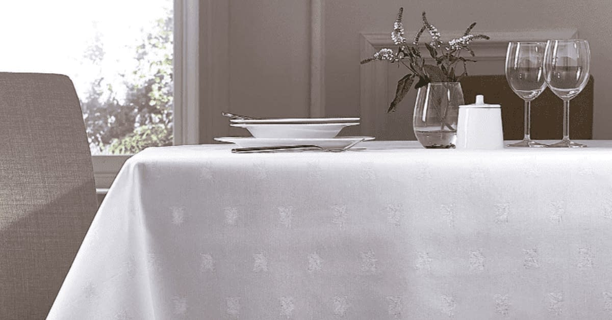 Setting the Table for Elegance: Unveiling the Finest Table Linen in Dubai